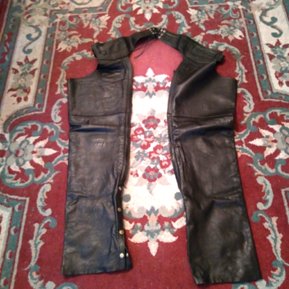 Chaps Large - image 1